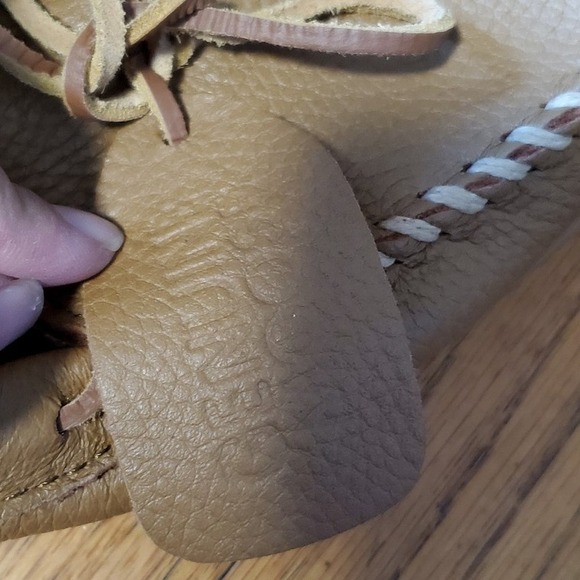 Leather Minnetonka moccasin 7 - Picture 2 of 6